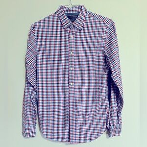 Banana Republic 100% cotton Grant fit button down shirt Red& Blue plaid men’s S